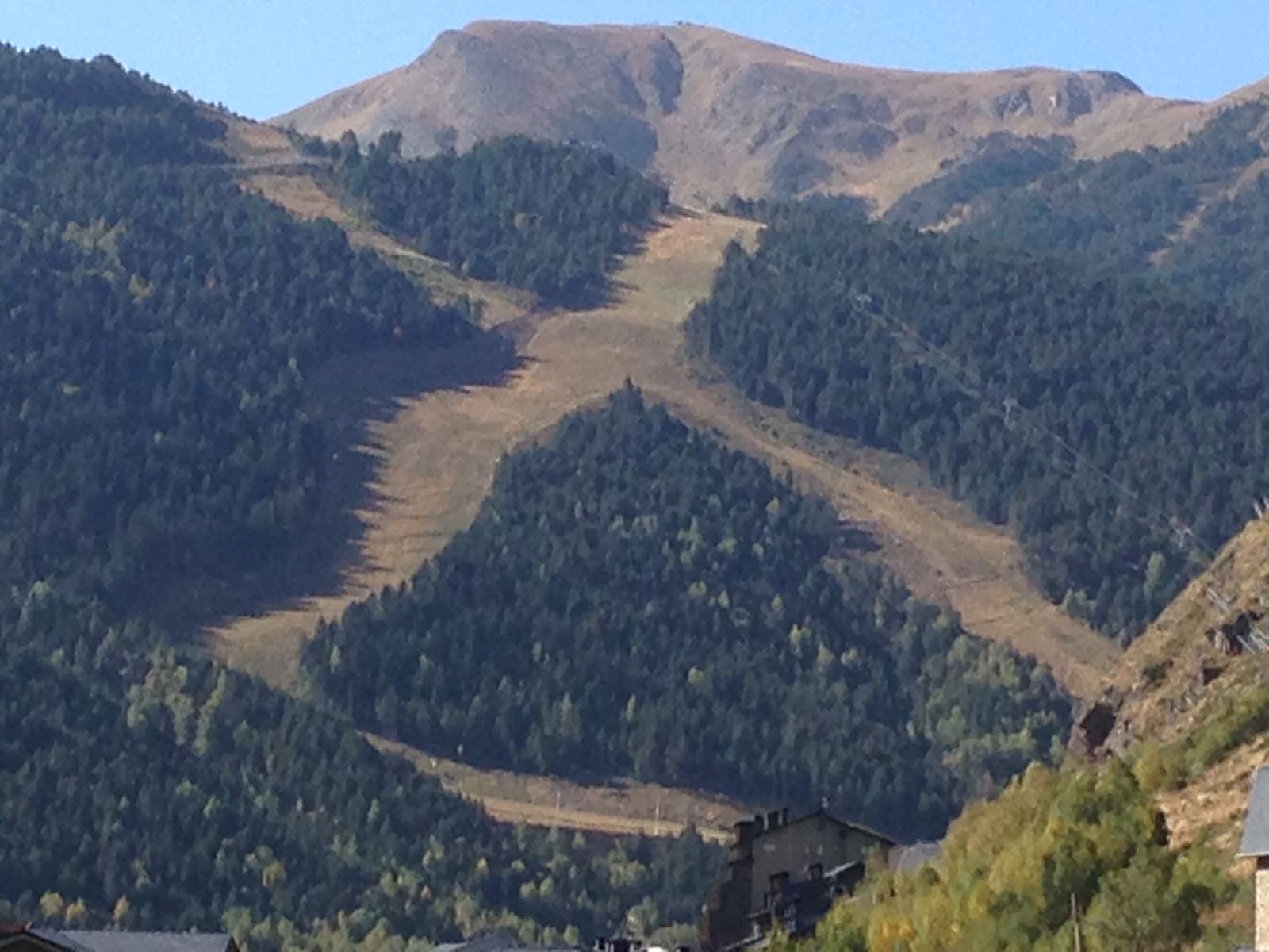 Planta baixa a Incles,en lloguer per temporada.