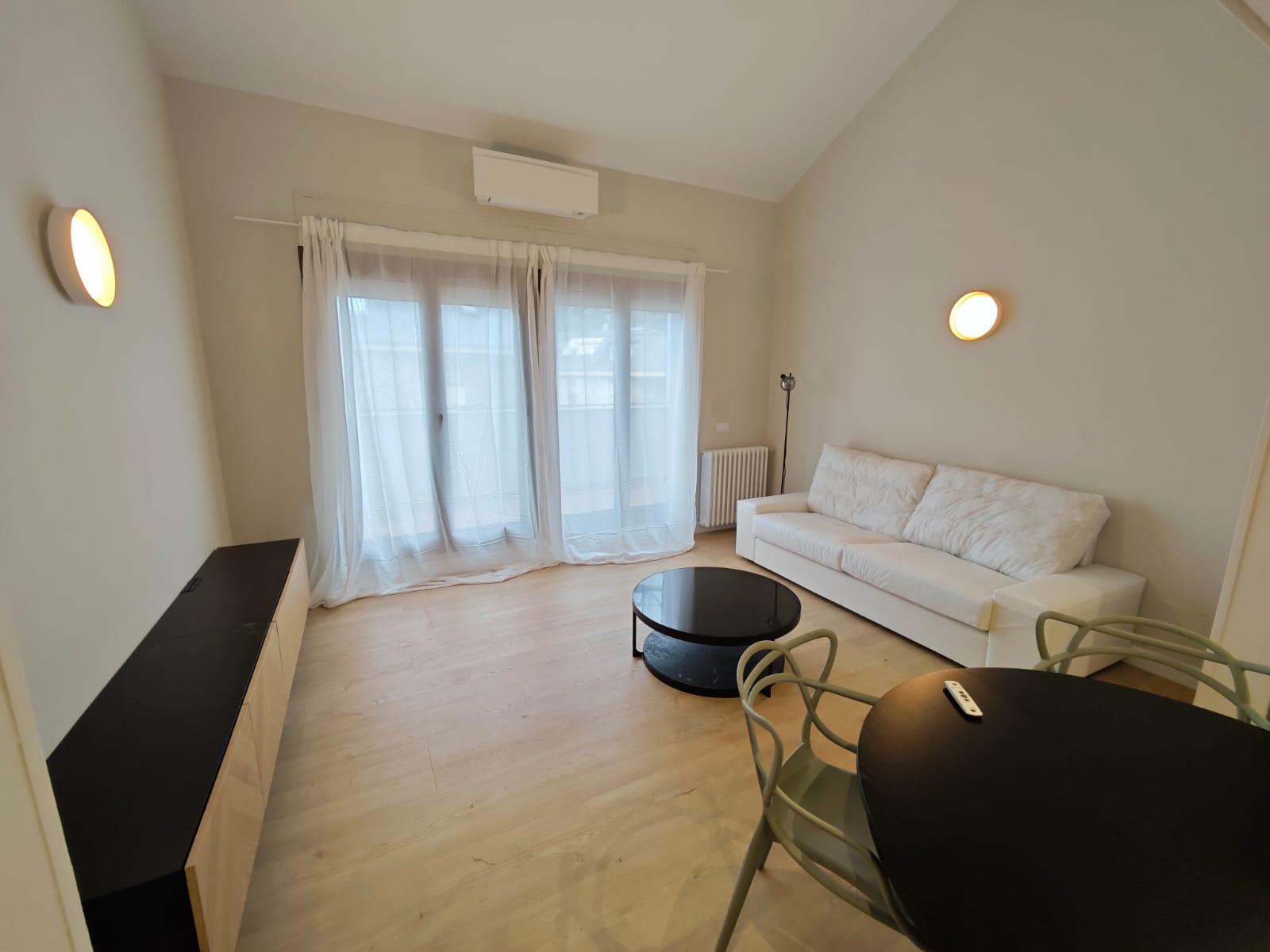 PRECIOS ÀTIC DUPLEX EN LLOGUER AL CENTRE D'ANDORRA LA VELLA